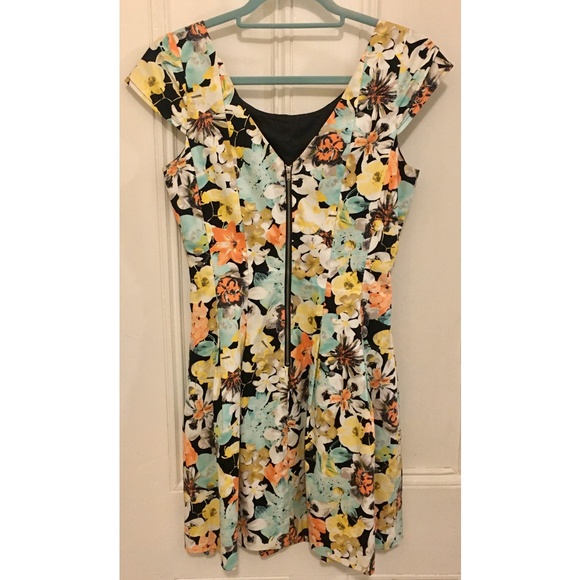 ASOS Black Floral Tea Dress - Picture 3 of 3